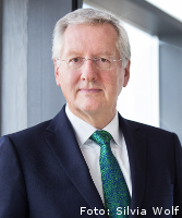Prof. Dr. Hans-Jochen Schiewer